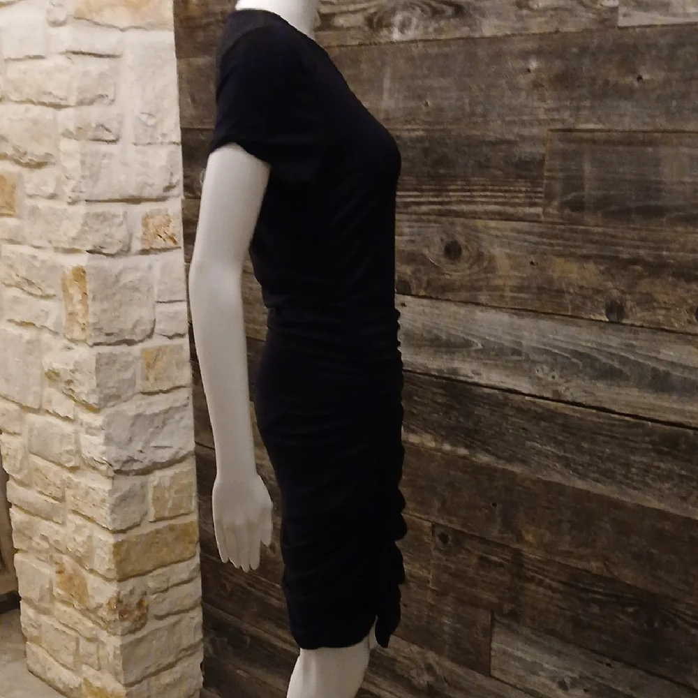 Chic Black Midi Dress - Picture 5 of 7